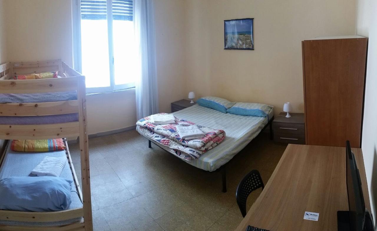 Medusa Affittacamere Livorno Exteriör bild