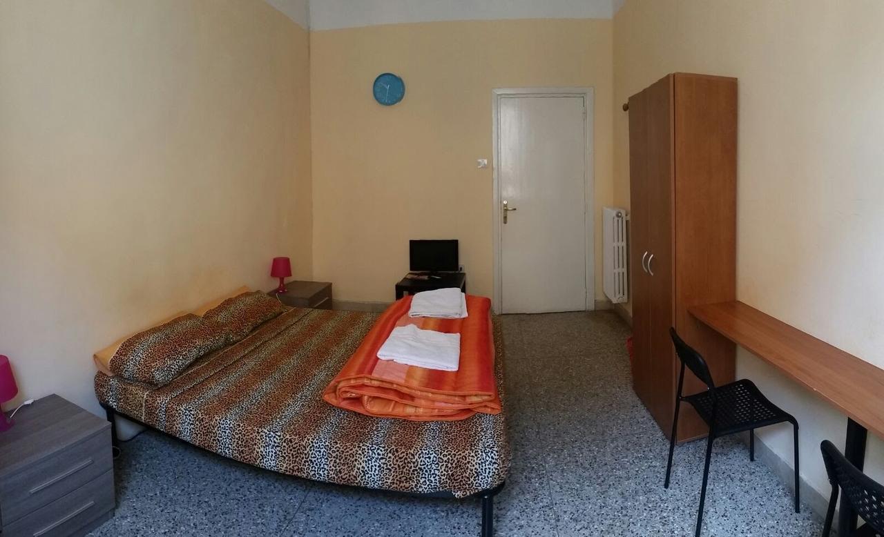 Medusa Affittacamere Livorno Exteriör bild